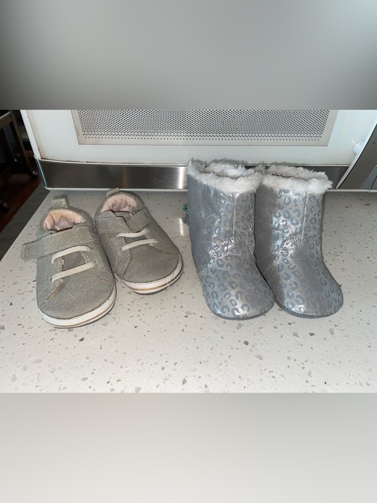 Stride Rite Other - Surprize by Stride Rite Girl’s Shoes Size 6-12 Months NWT